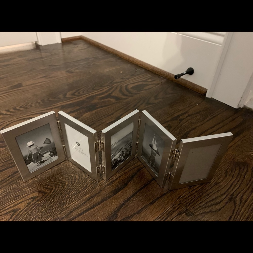 Burnes - 5 fold picture frame